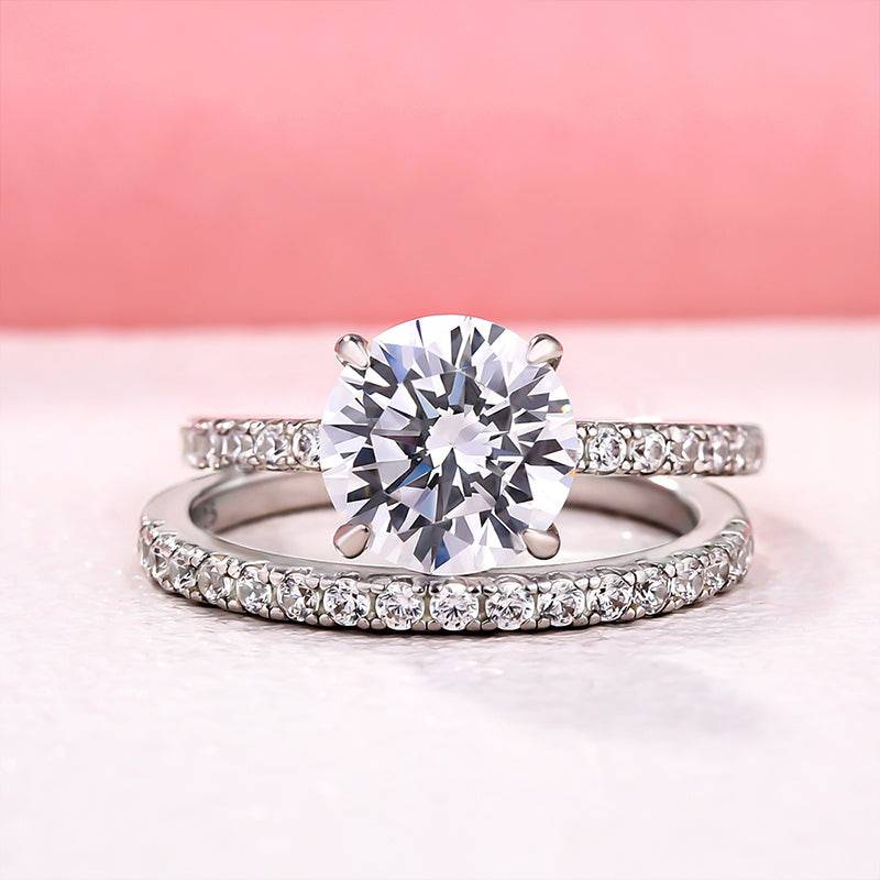 Rose Gold Classic Round Cut Wedding Ring Set